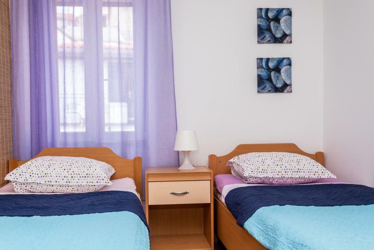 Apartments Riva Baška Екстериор снимка